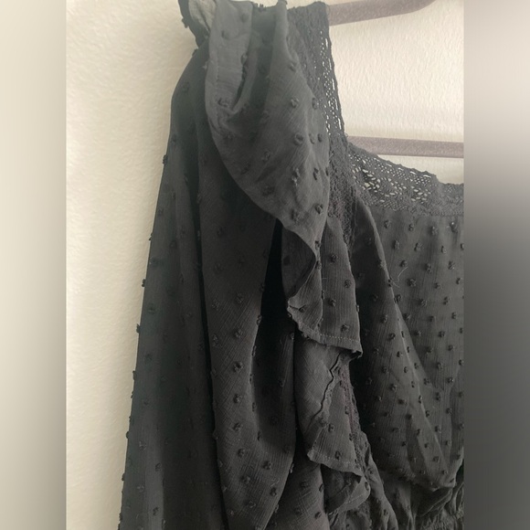 Savanna Jane black chiffon top with embroidered flowers - Picture 7 of 9